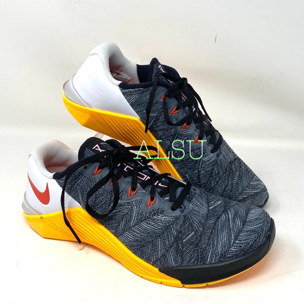 Nike Metcon 5 Black Yellow Women’s Sneakers - Picture 4 of 8